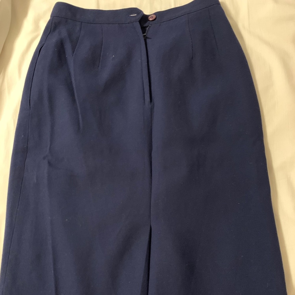 Vintage Pencil Skirt with Pockets!